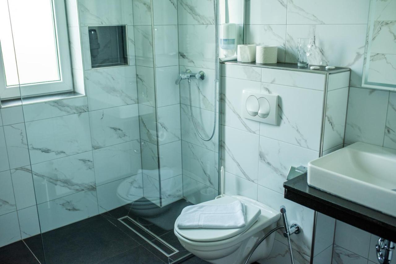 Swiss Plus Hotel Bihać Eksteriør bilde