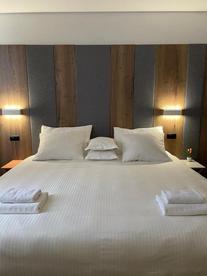 Swiss Plus Hotel Bihać Eksteriør bilde