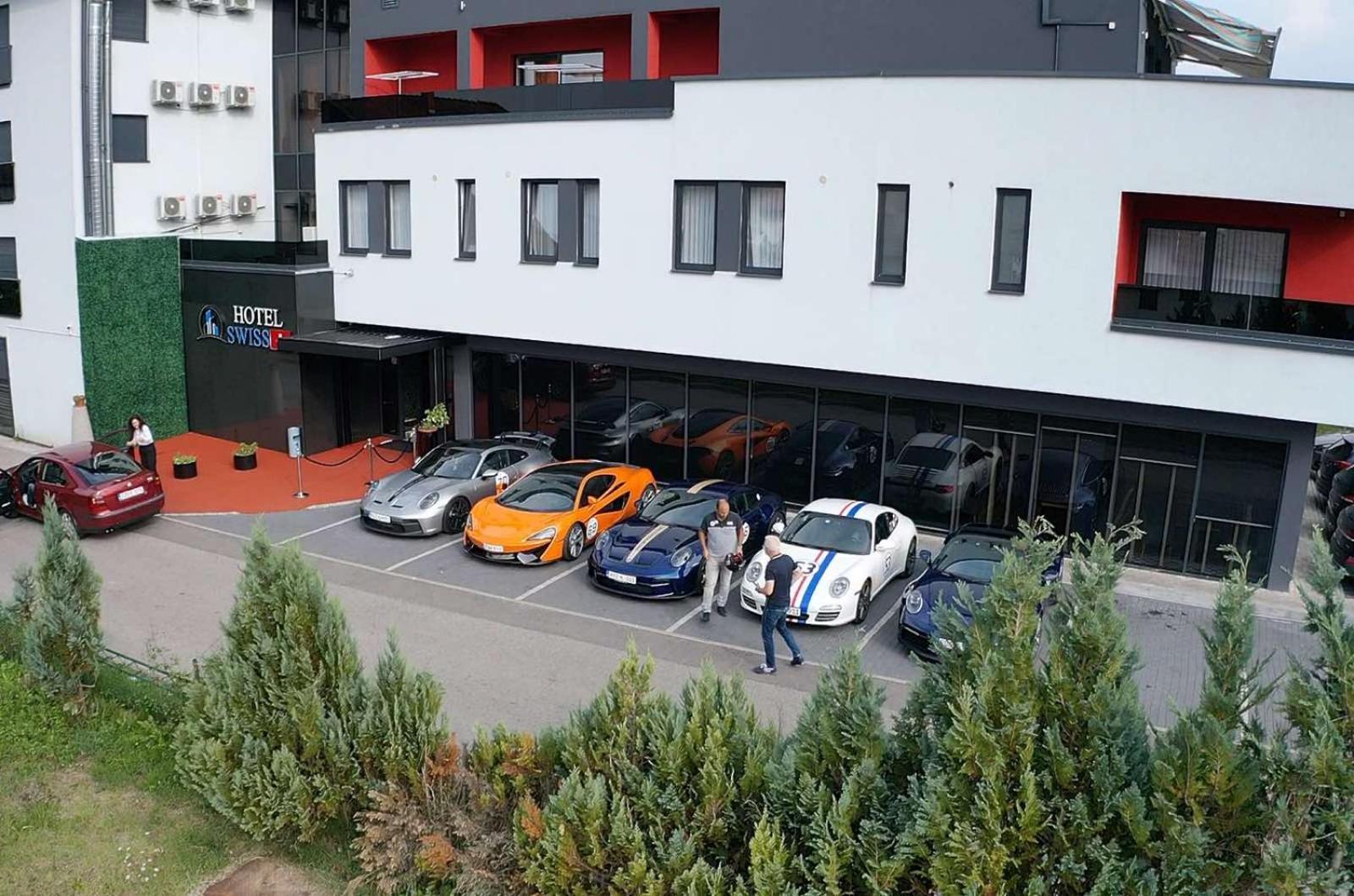 Swiss Plus Hotel Bihać Eksteriør bilde