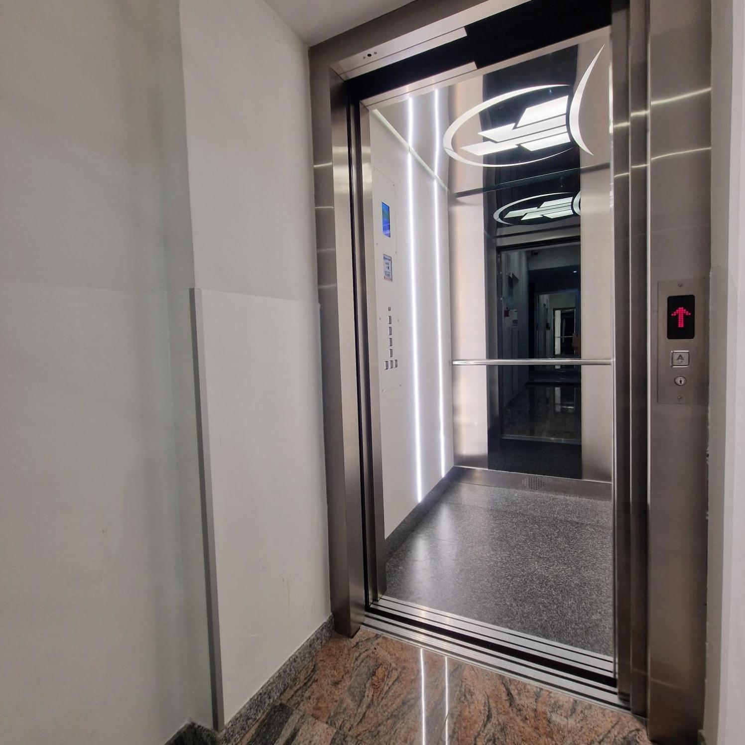 Swiss Plus Hotel Bihać Eksteriør bilde