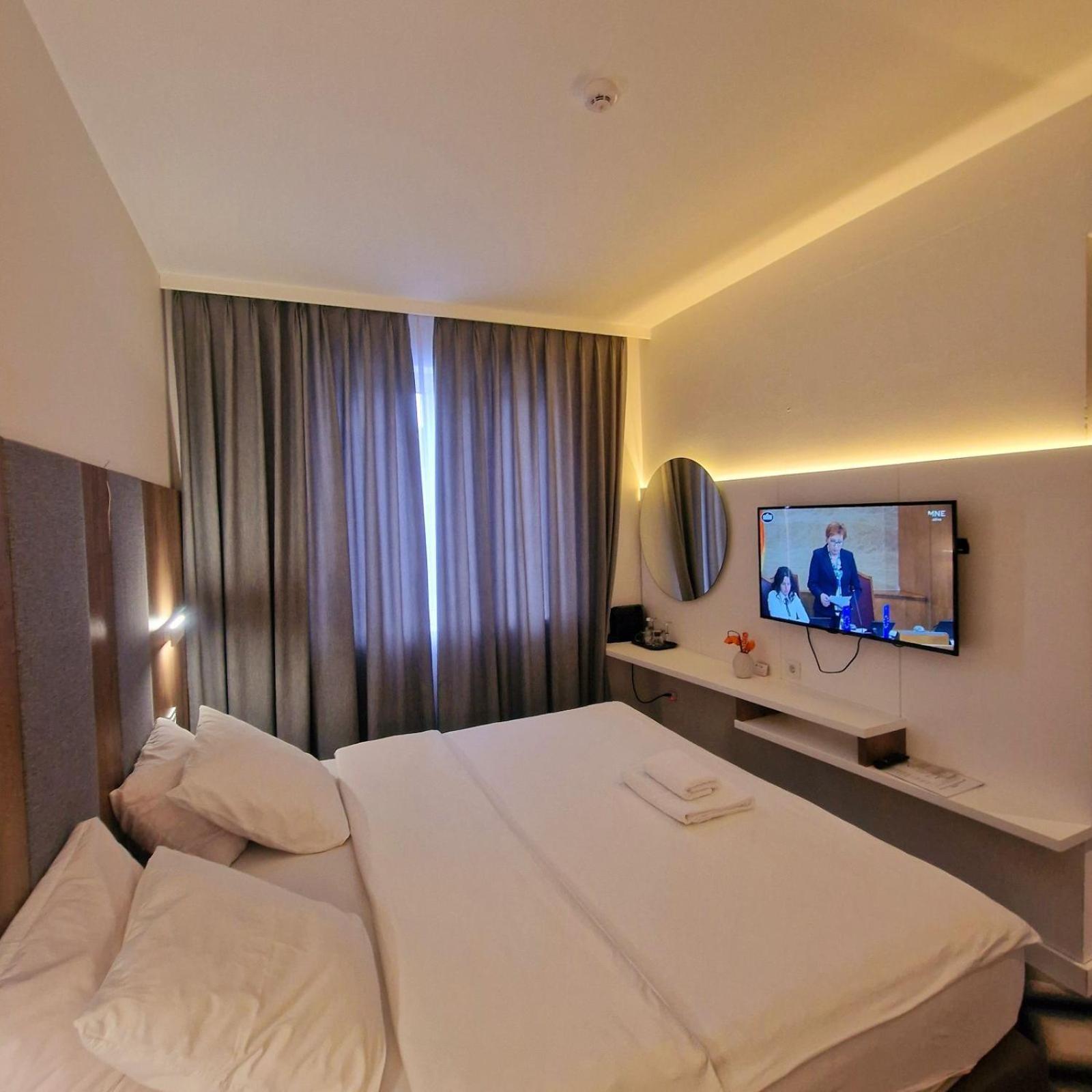 Swiss Plus Hotel Bihać Eksteriør bilde