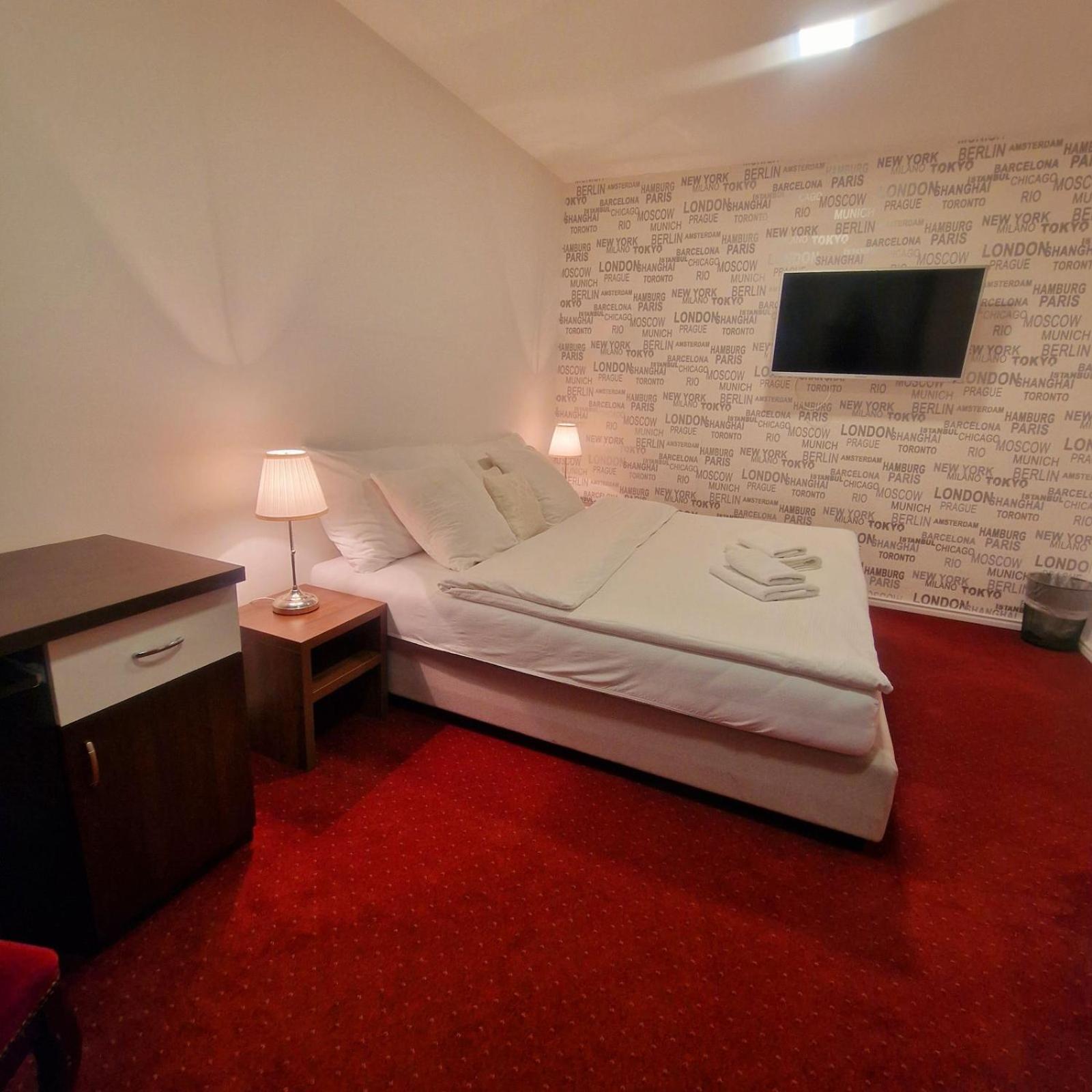 Swiss Plus Hotel Bihać Eksteriør bilde